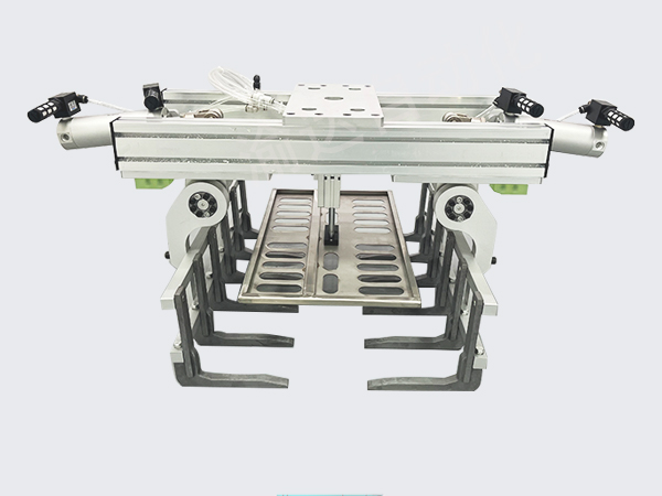 現(xiàn)貨 袋子碼垛機(jī)器人夾具